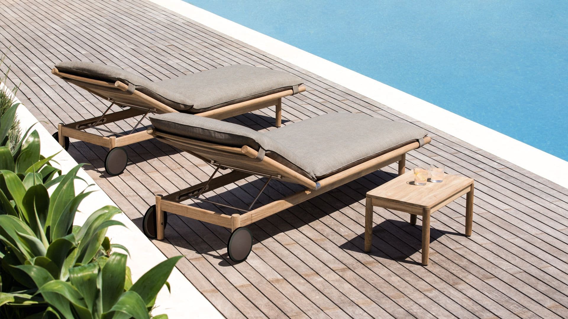Seating Area & Pocket Seating