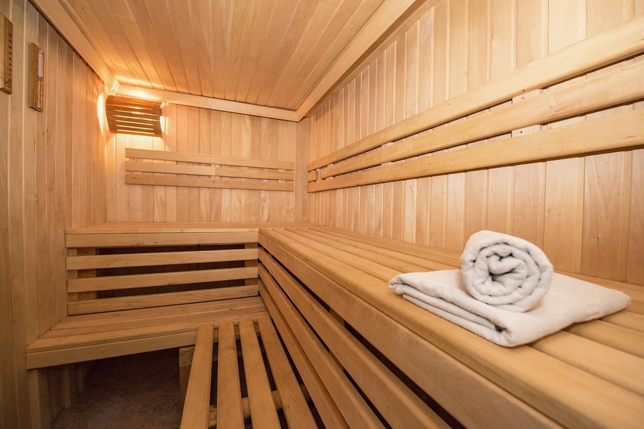 Steam & Sauna Room