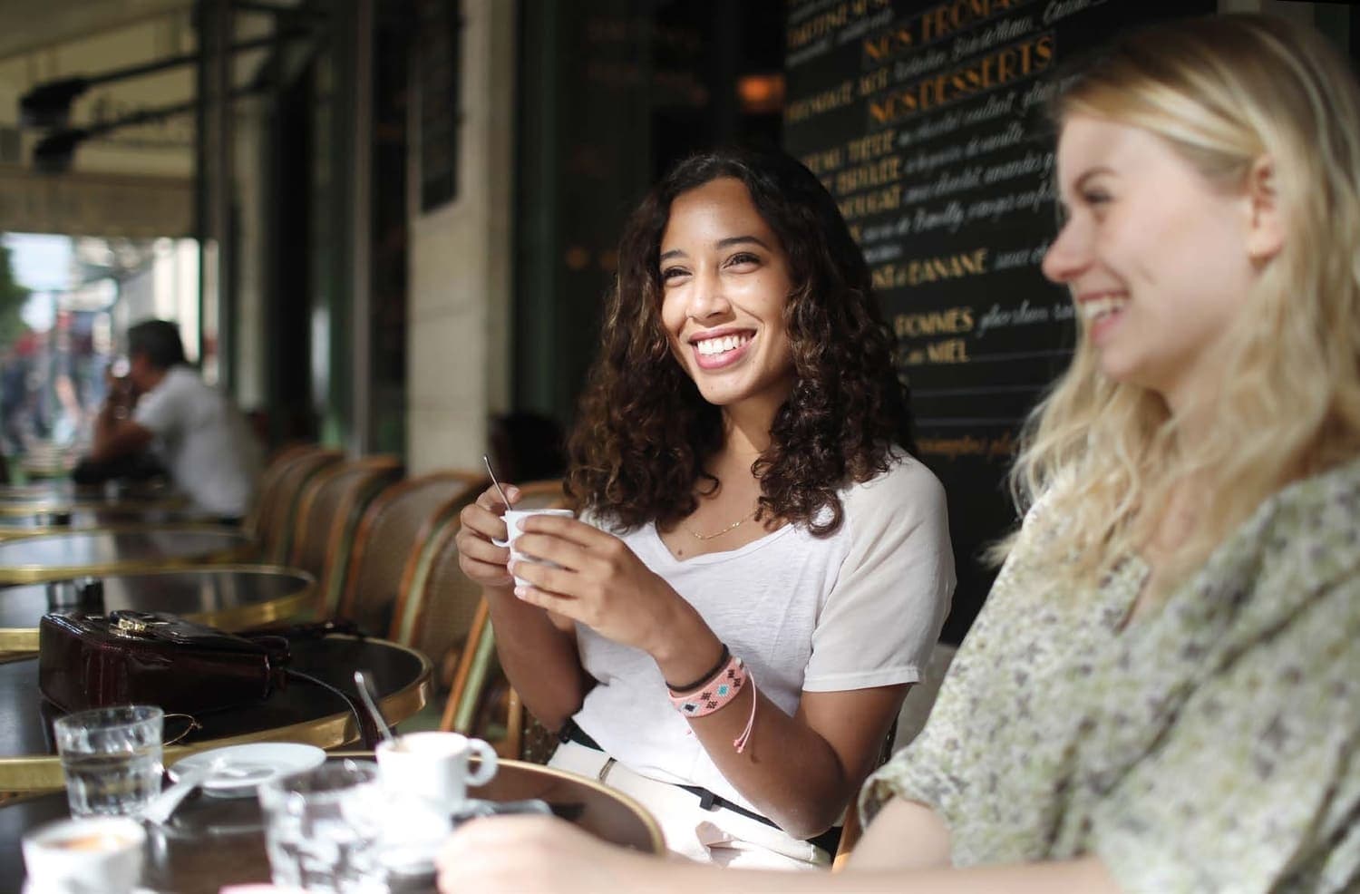 Cafes & Restaurants