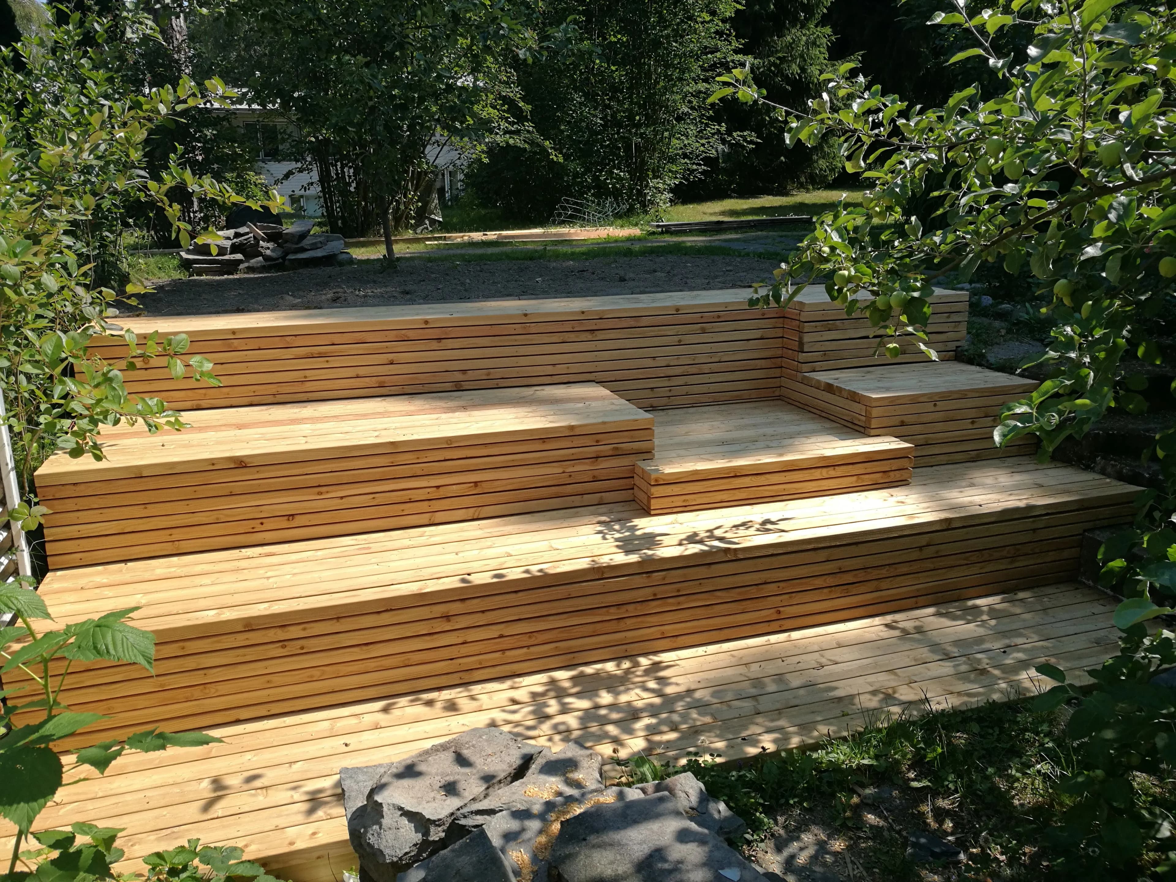 Viewing Platform & Stepped Terraces