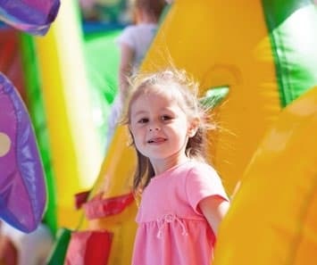 Indoor & Outdoor Kids Play Areas