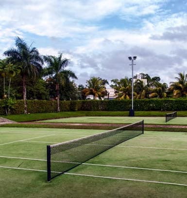 Squash & Tennis Court